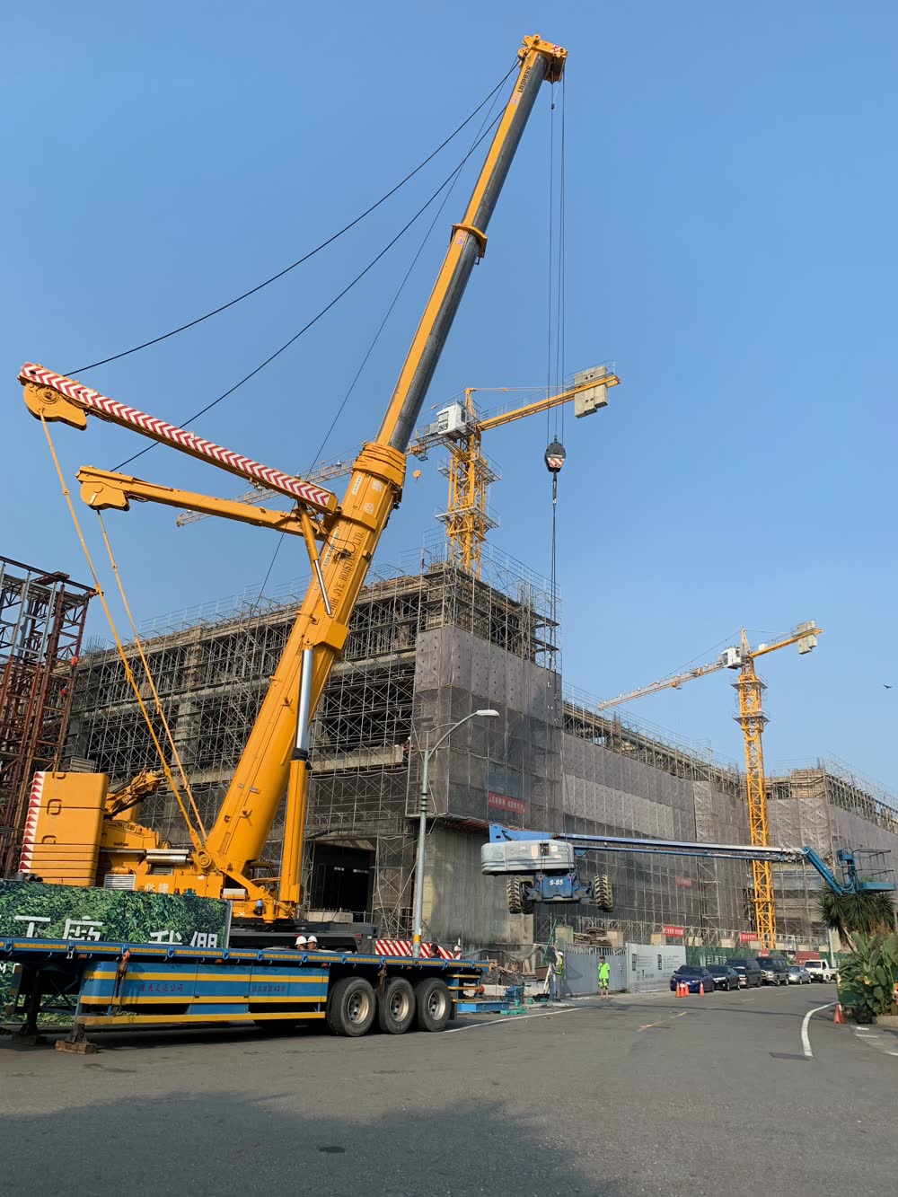 Montaje industrial STREX Holdings